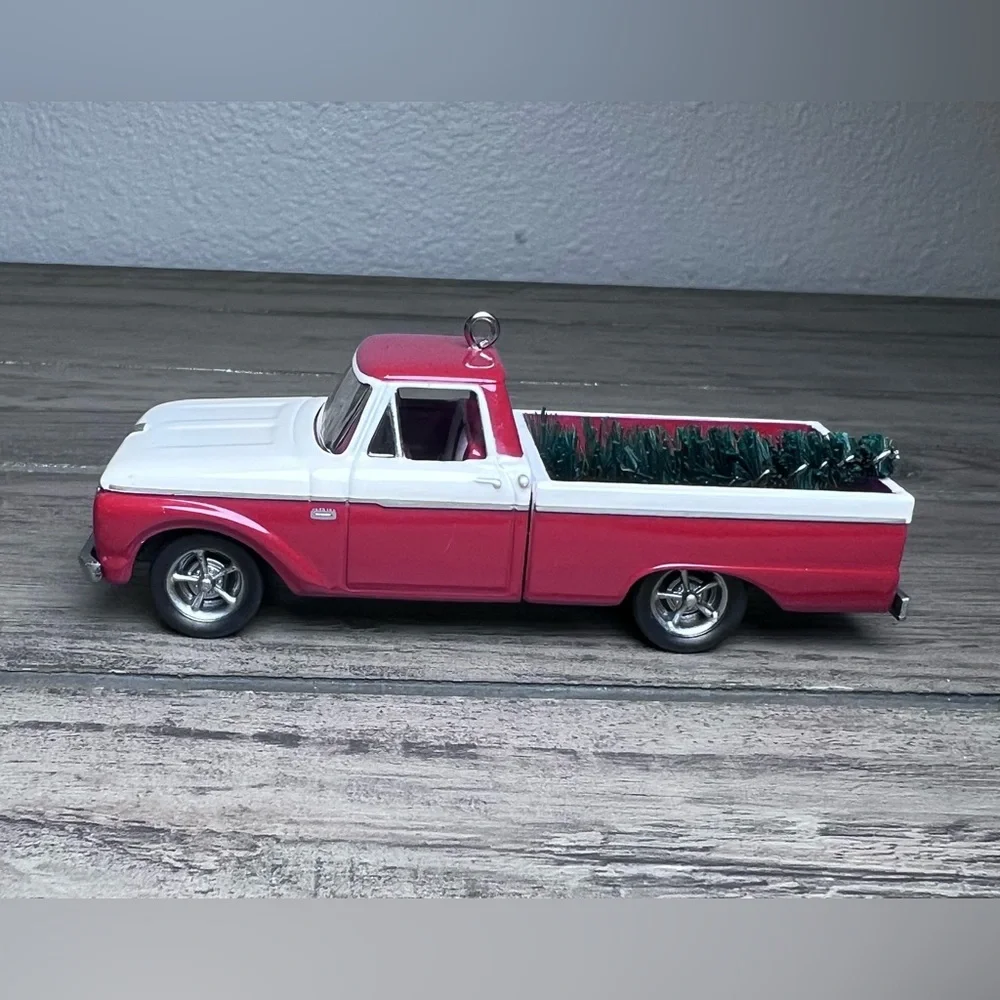 Hallmark 2012 NIB 1966‎ Ford All-American Trucks #18 series Christmas Ornament